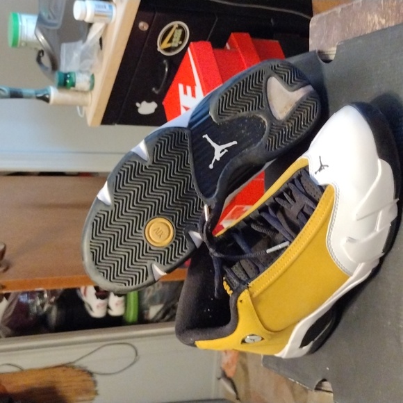 Jordan 14 retro light Ginger (2022) Size 8.5 - Picture 1 of 9